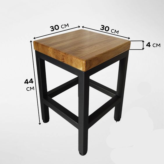 Banqueta Baixa Quadrada – Metalon 30x30mm com Reforço Inferior