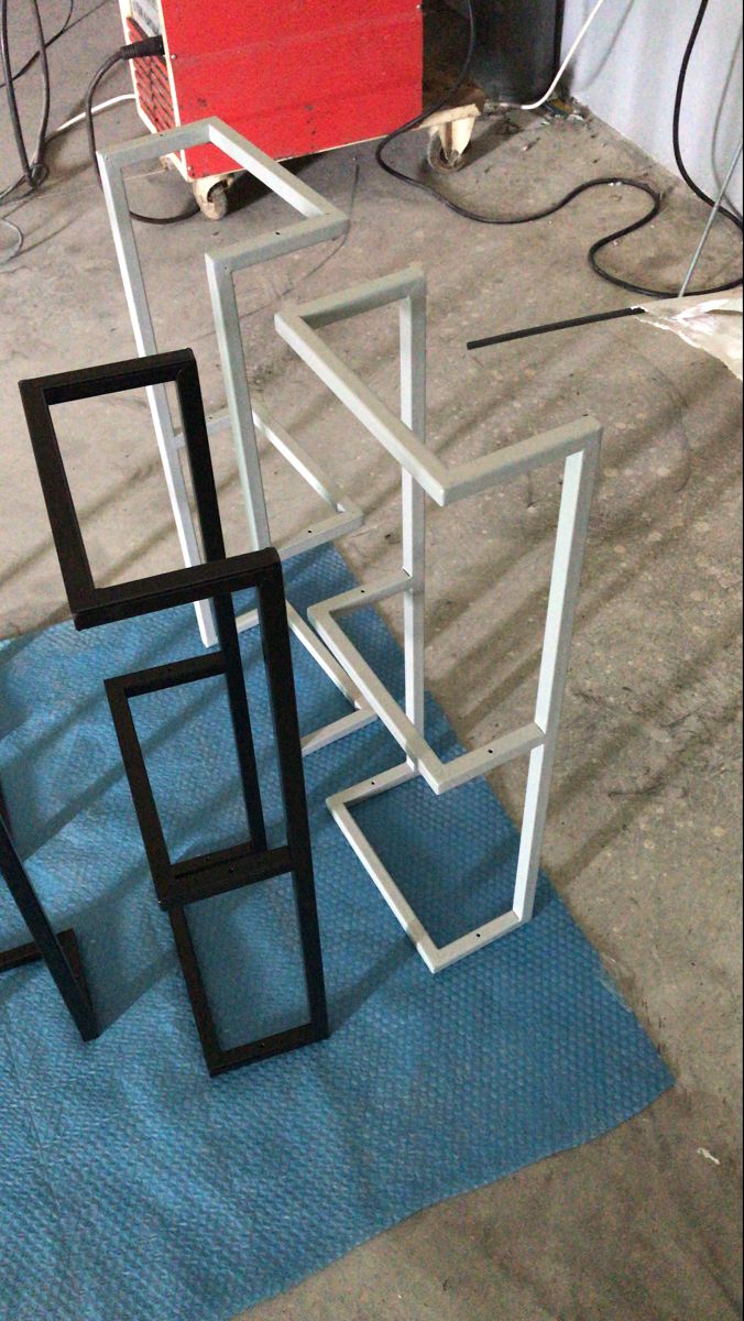 Toalheiro Industrial com Prateleiras – Metalon + Madeira Pinus