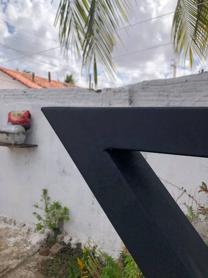 Base de Mesa Industrial Tipo X em Aço Metalon – Design Reforçado