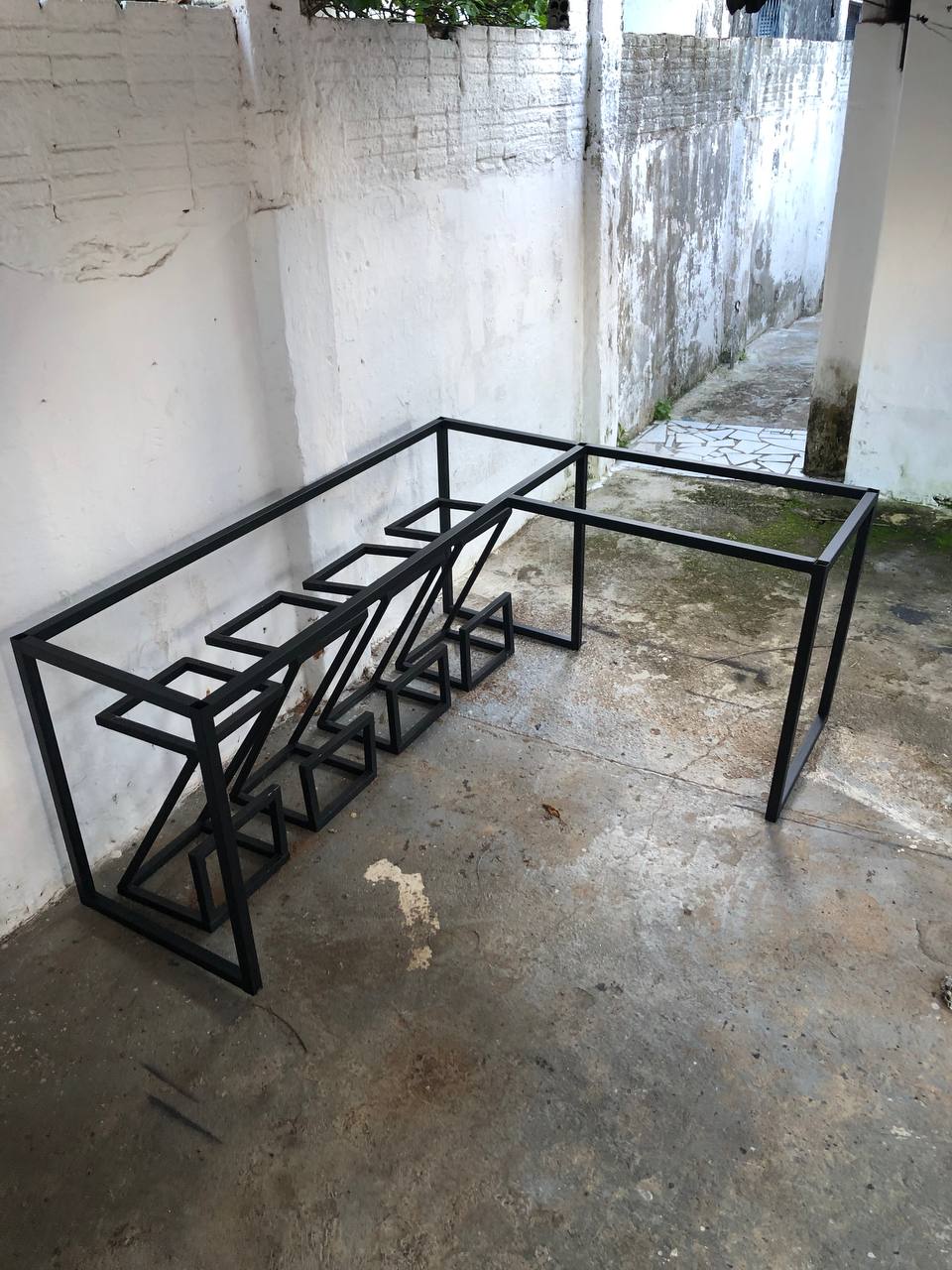 Base de Mesa Industrial em L 150x120 em Aço Metalon – Uso Profissional