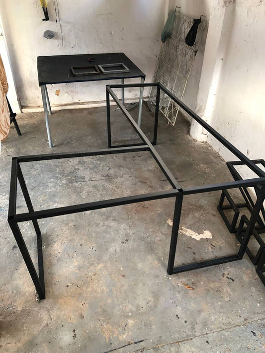 Base de Mesa Industrial em L 150x120 em Aço Metalon – Uso Profissional