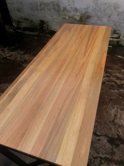 Mesa Gamer Industrial 160x60cm — Estilo XZ | Madeira Eucalipto Nobre