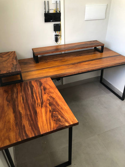 Mesa Industrial em Madeira Timborana Tipo L