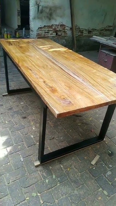 Mesa Industrial em Madeira Pinus 150x60cm | Mesa Grande em Aço Preto Fosco