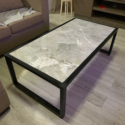 Mesa de Centro Industrial em Porcelanato / Vidro - Sob Medida